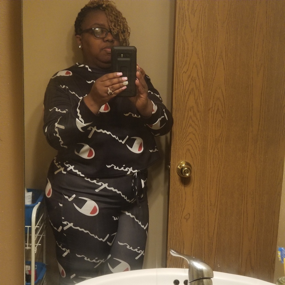 Meet your Posher, Keyla